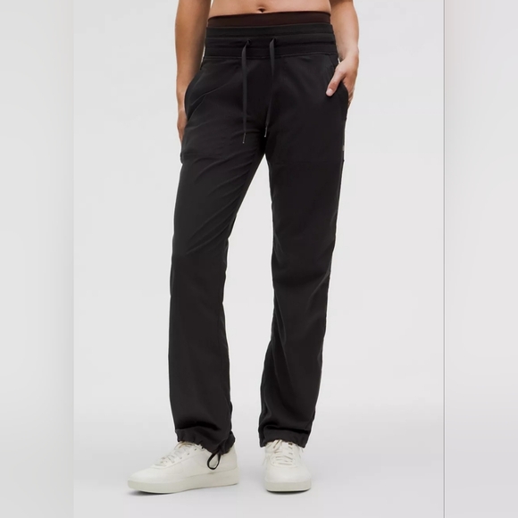 Lululemon- Dance Studio Mid-Rise Pant Regular/ Color Black /NWOT - Picture 1 of 10